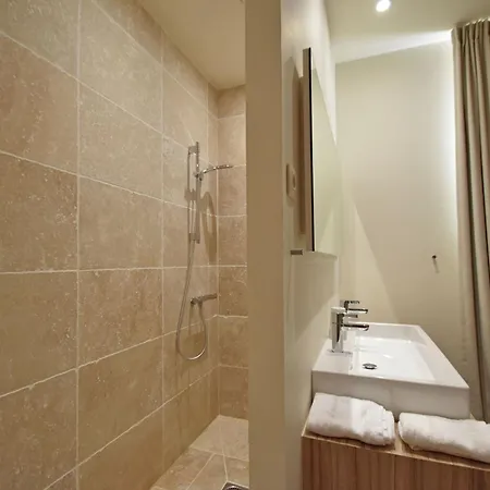 Διαμέρισμα Classy In With Swimming Pool