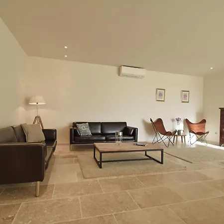 Classy In With Swimming Pool Villeseque-des-Corbieres