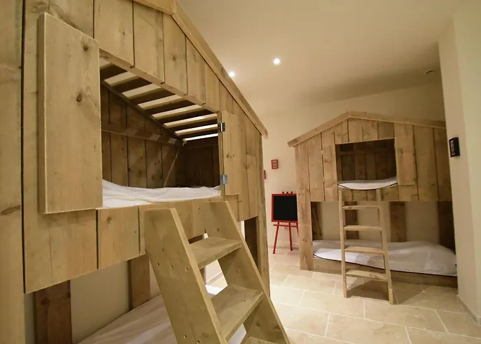 Apartment Classy In With Swimming Pool Villeseque-des-Corbieres