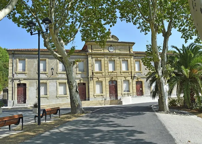 Classy In With Swimming Pool * Villeseque-des-Corbieres