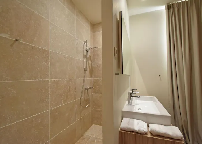 Apartment Classy In With Swimming Pool
